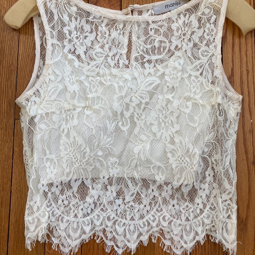 Short Sleeve Lace Crop Top